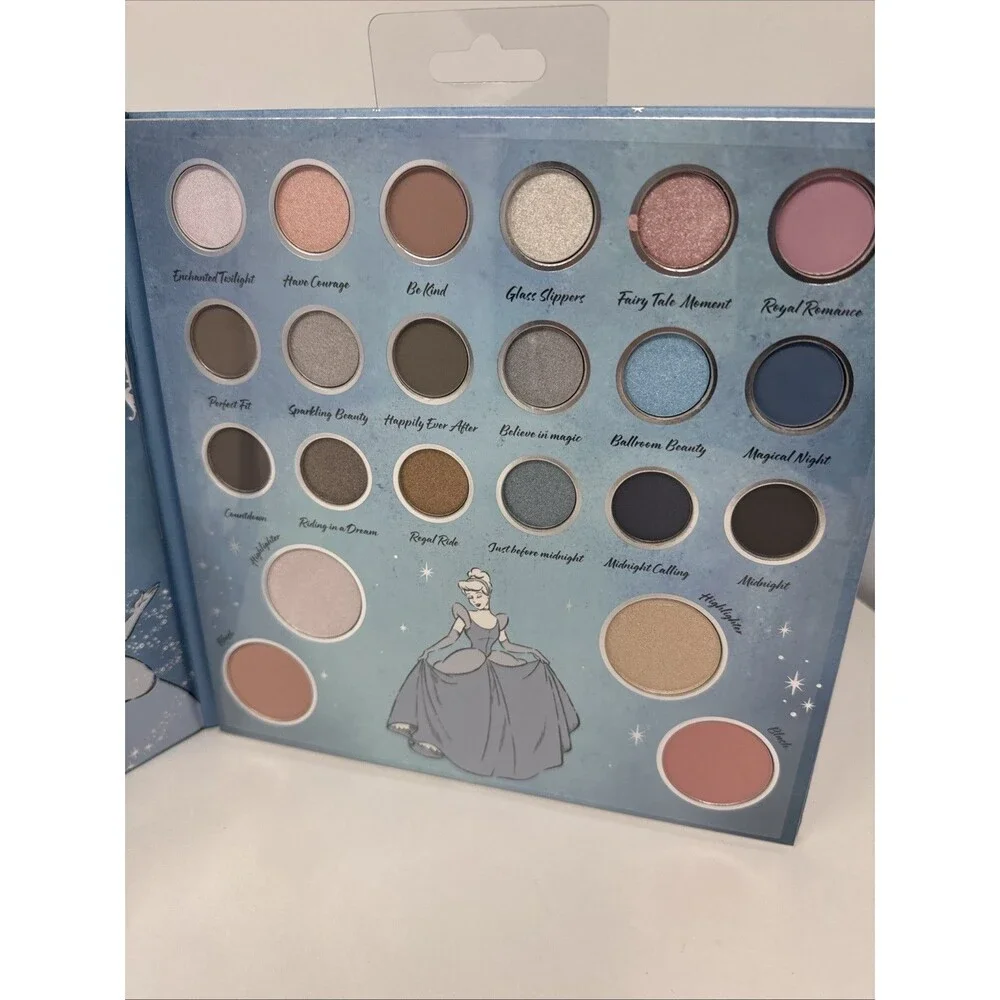 New Disney Princess - CINDERELLA  - 22 Color Face &Eyeshadow Palette - Full Size